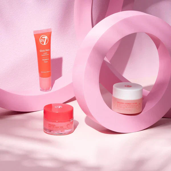 3 Piece Set - Overnight Lip Mask, Lip Balm & Lip Scrub - Strawberry